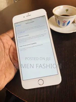 Apple iPhone 6 Plus 16 GB Gold