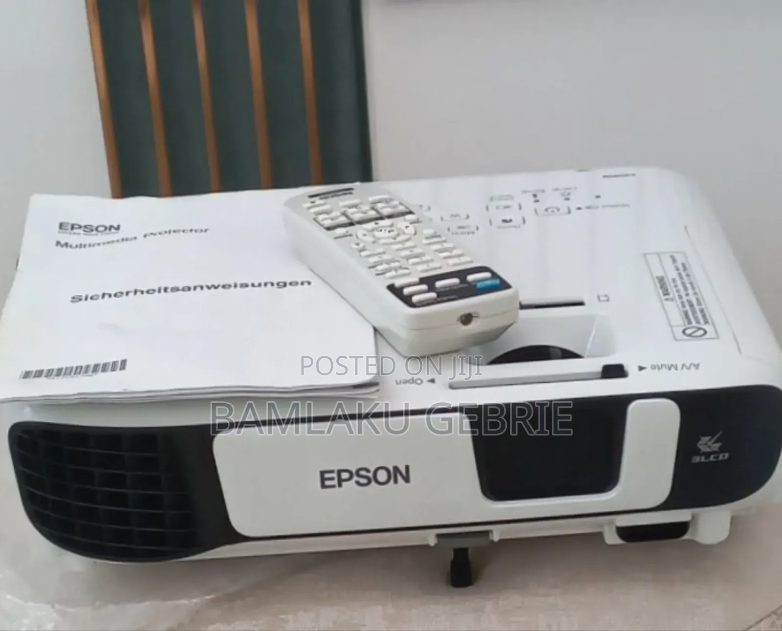 Brand New Epson Projector 2 Pieces Available Model Name: Eb-S41
