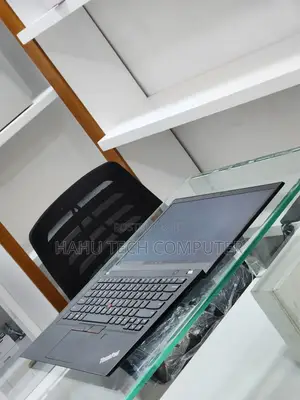 New Laptop Lenovo ThinkPad T495s 16GB AMD Ryzen 5 SSD 512GB