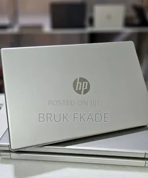 New Laptop HP 250 G10 16GB Intel Core I5 SSD 512GB