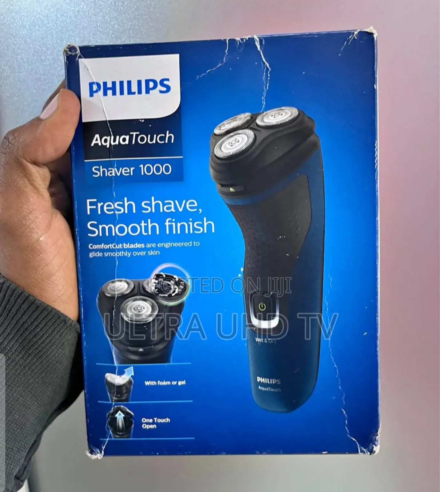 Philips Aquatouch Shaver 1000 Wet or Dry Electric Shaver.