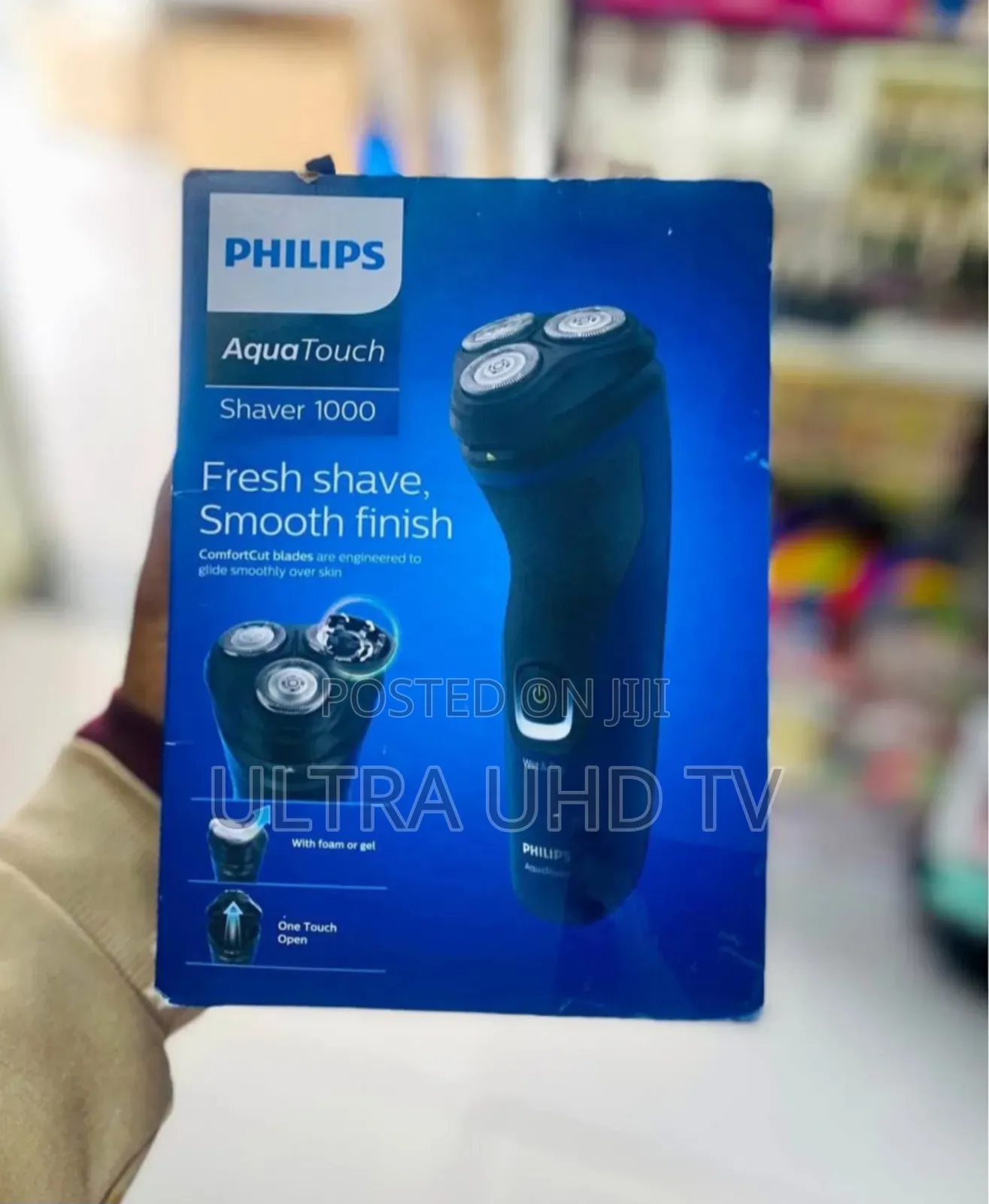 Philips Aquatouch Shaver 1000 Wet or Dry Electric Shaver. It Features