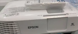 Brand New Epson Projector With Manual Model Name: Eb-X39 Hardware