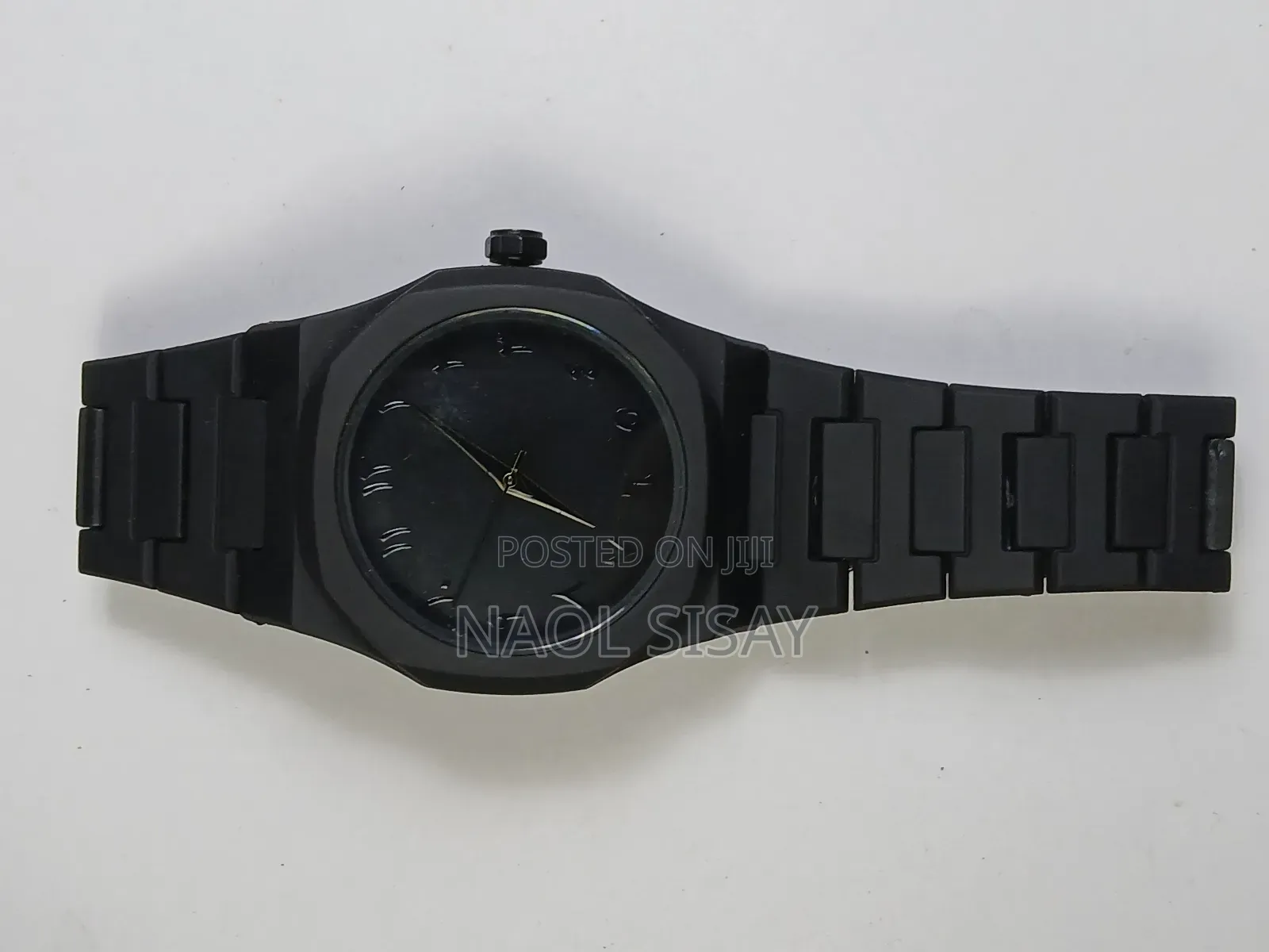 Black Watch With Unique Design