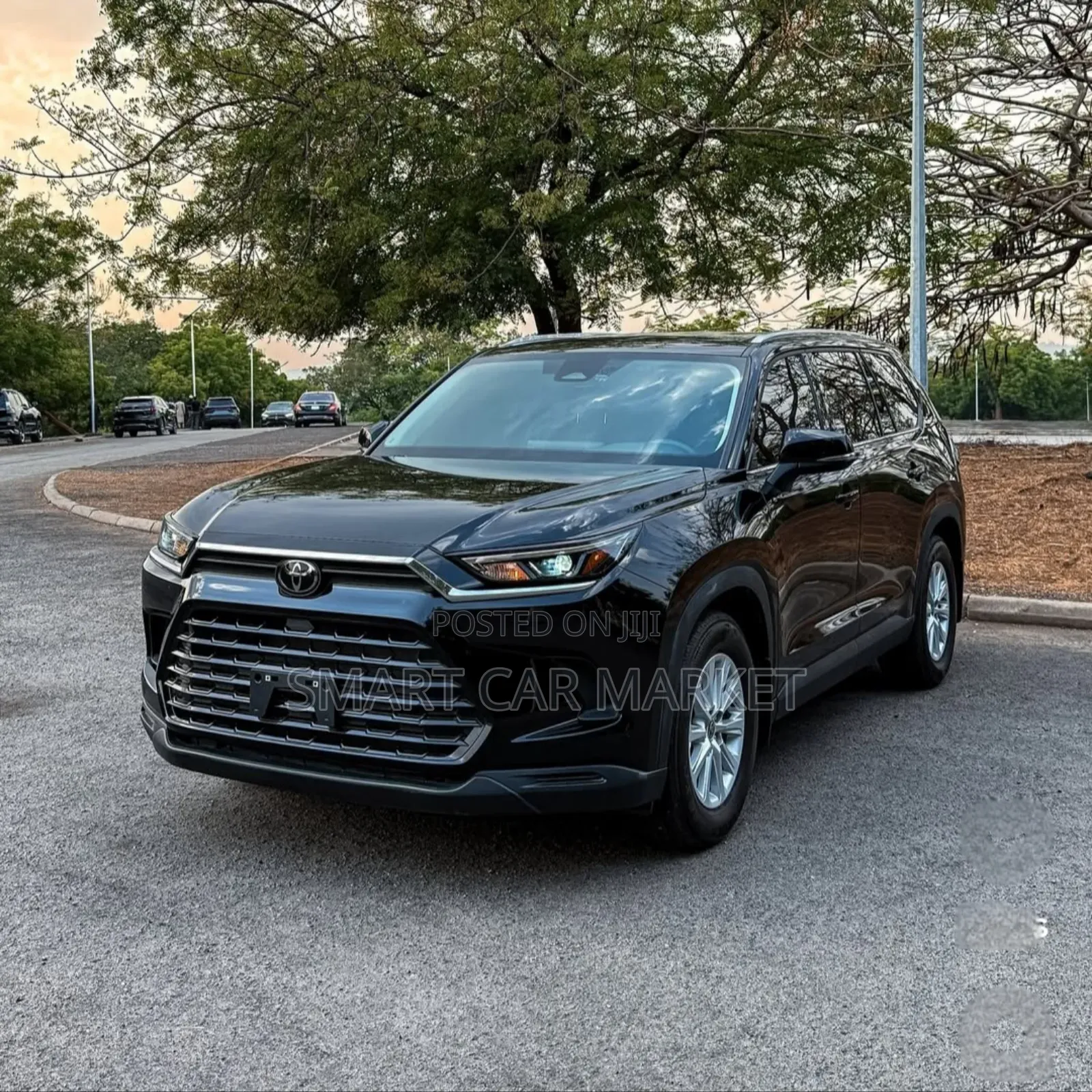 Toyota Grand Highlander Hybrid 2024 Black