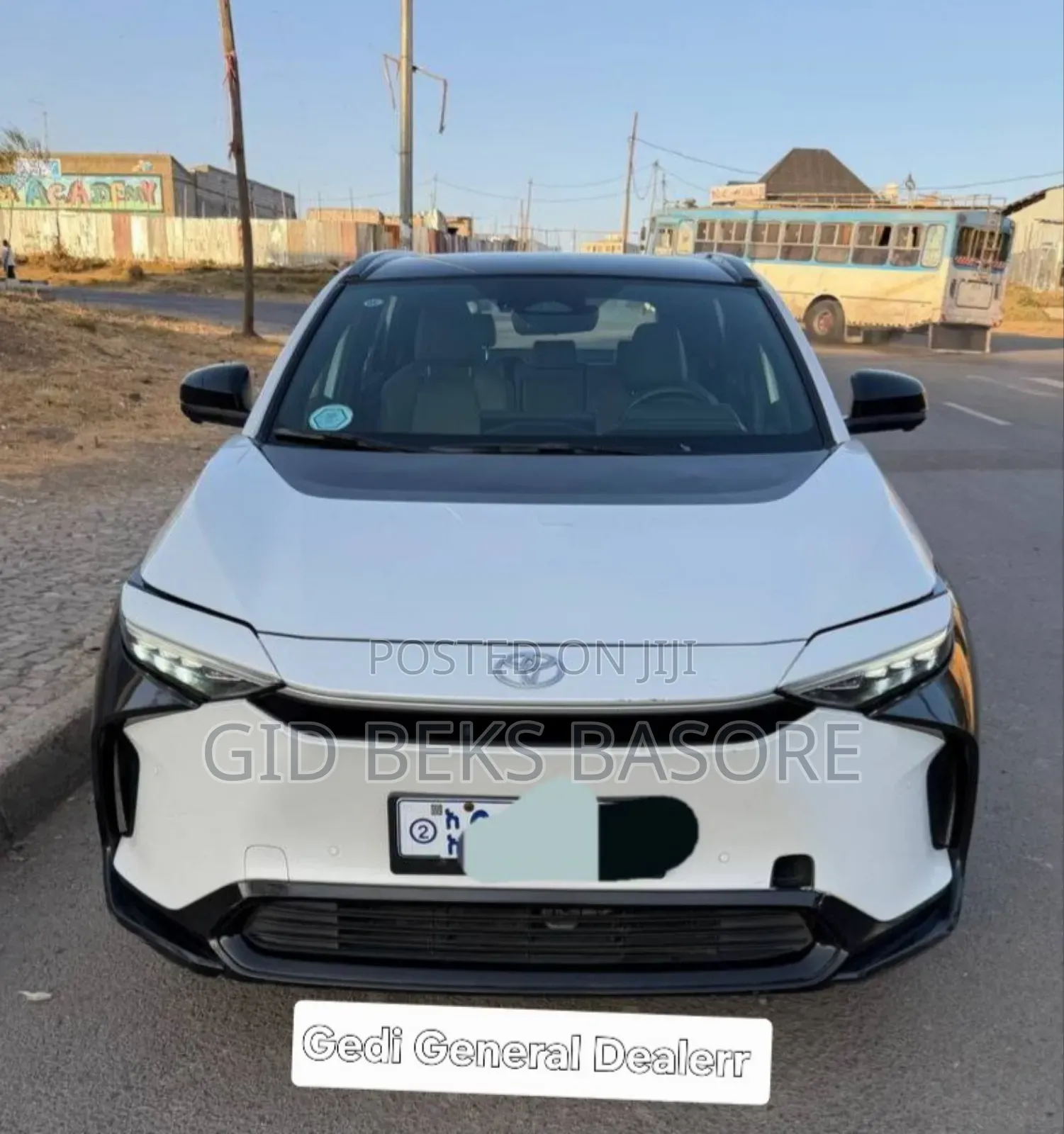 Toyota bZ4X 2023 White