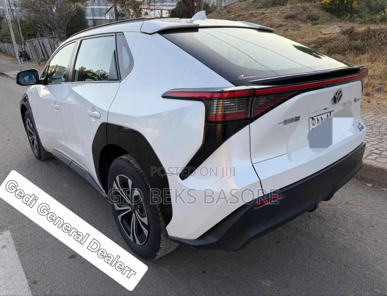 Toyota bZ4X 2023 White