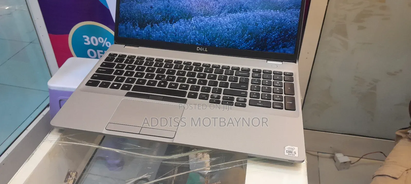 New Laptop Dell Precision 5540 16GB Intel Core I5 SSD 256GB