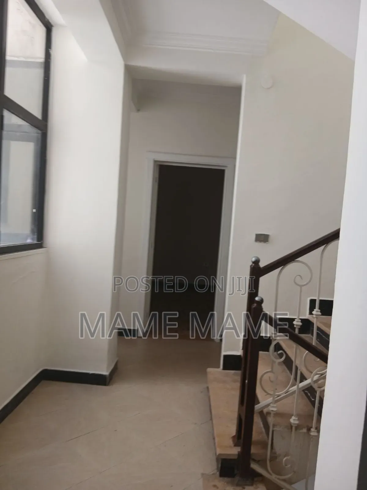 7bdrm House in Addis Abeba, Bole for sale