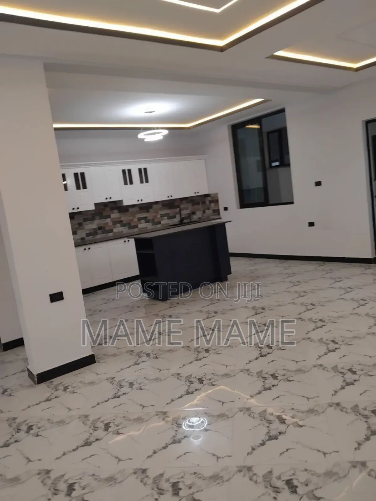 10bdrm House in Addis Abeba, Bole for sale