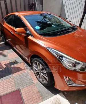Hyundai Avante 2015 Brown