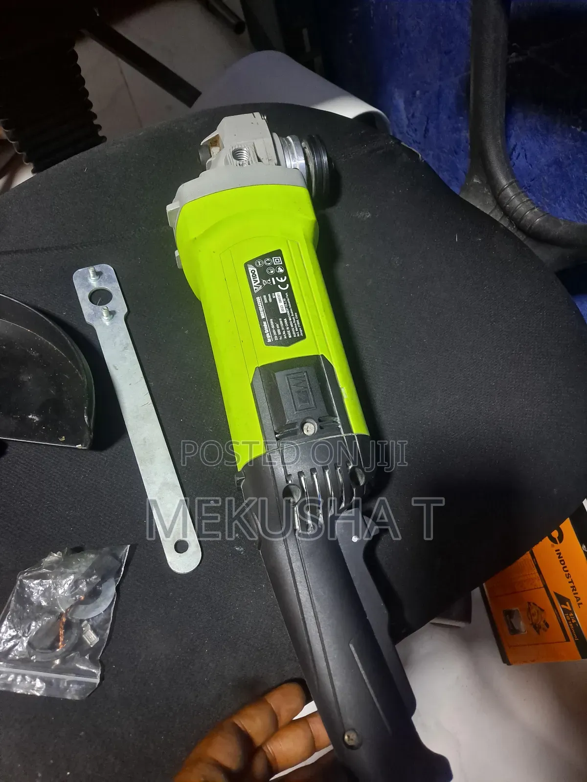 Vido Grinder 2000w With Incco Wood Bleed