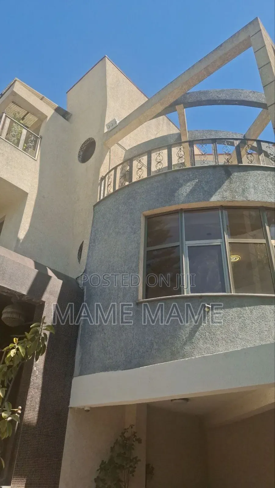 7bdrm House in Addis Abeba, Bole for sale