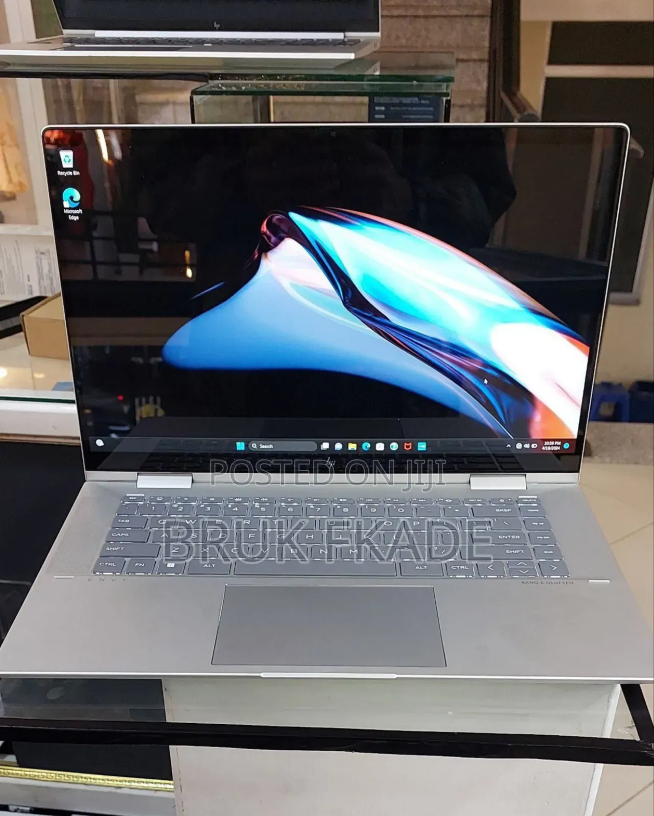New Laptop HP Envy X360 16GB Intel Core I7 SSD 512GB