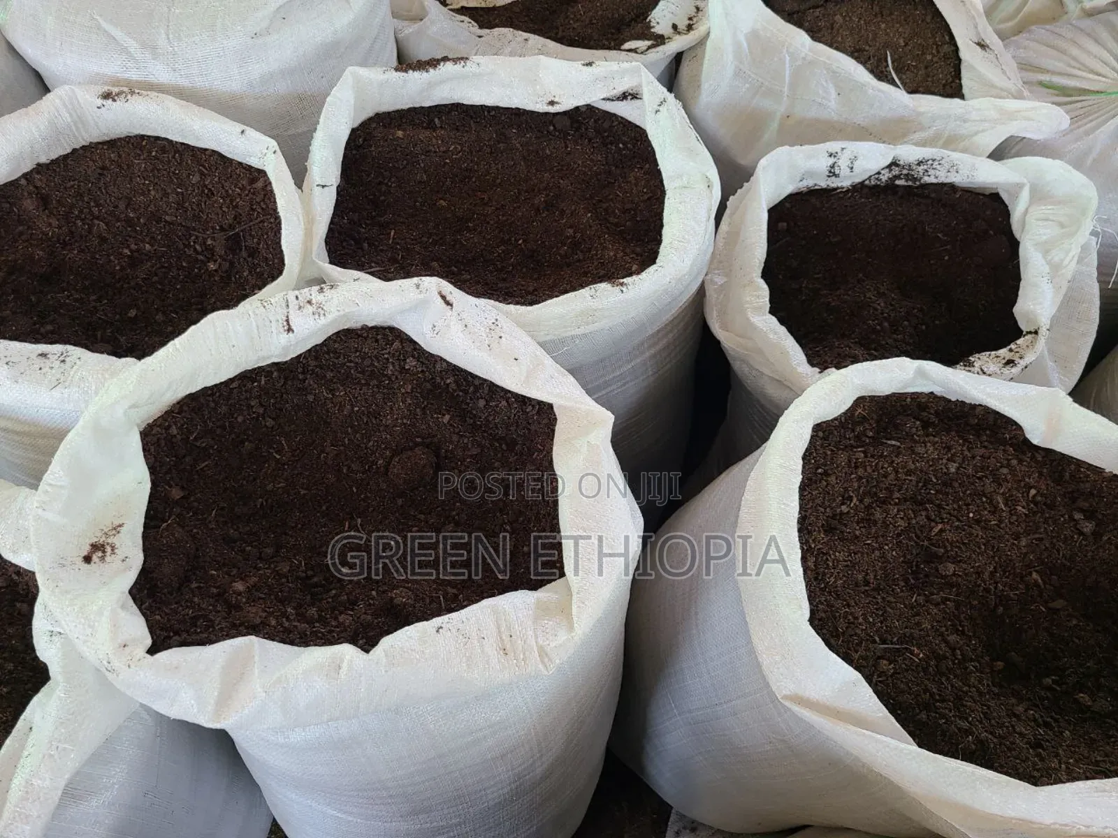 Organic Fertilizer (Compost) የተፈጥሮ ማዳበሪያ ወይም ኮምፖስት