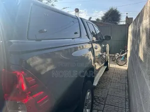 Toyota Hilux Revo Double Cab Deisel 2.8 RWD 2018 Matt Black