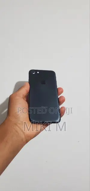 Apple iPhone 7 32 GB Gray