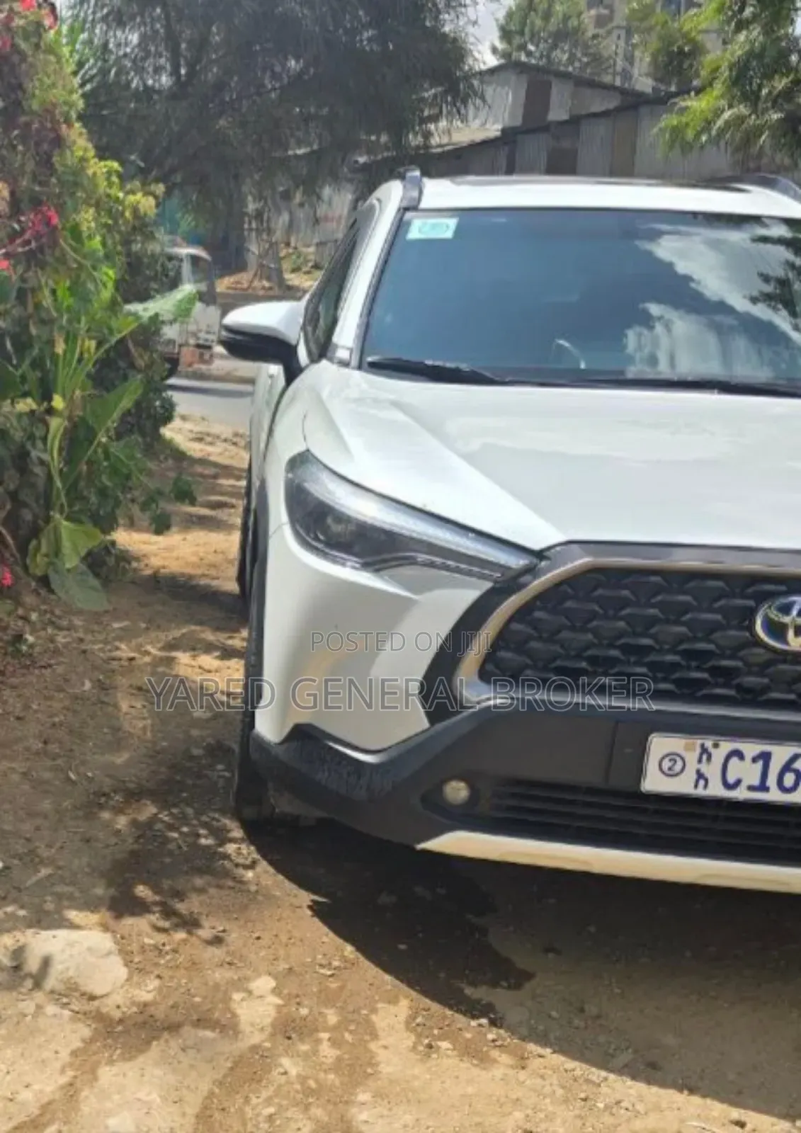 Toyota Corolla Cross Hybrid 2023 White