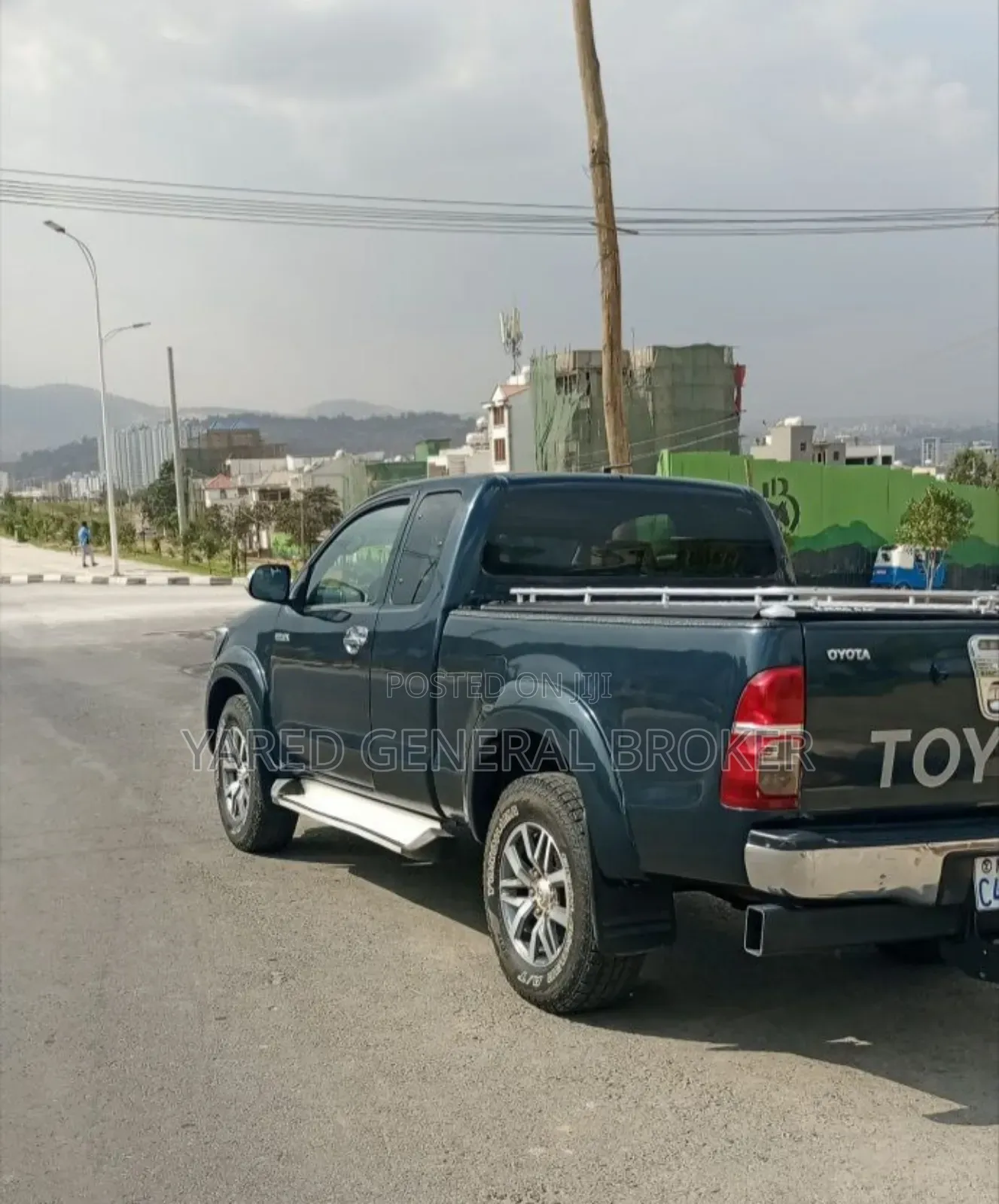 Toyota Hilux 2014 Gray
