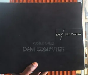 New Laptop Asus VivoBook 15 X505BA 8GB Intel Core I3 SSD 128GB