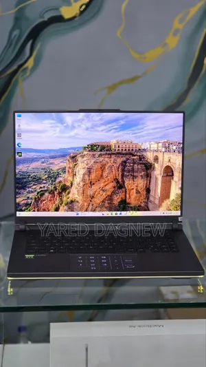 New Laptop Asus ROG Strix G16 G614 16GB Intel Core I9 SSD 1T