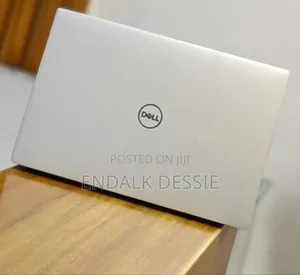 New Laptop Dell XPS 13 9370 8GB Intel Core I5 SSD 512GB