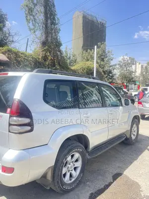 Toyota Land Cruiser Prado 2006 Silver