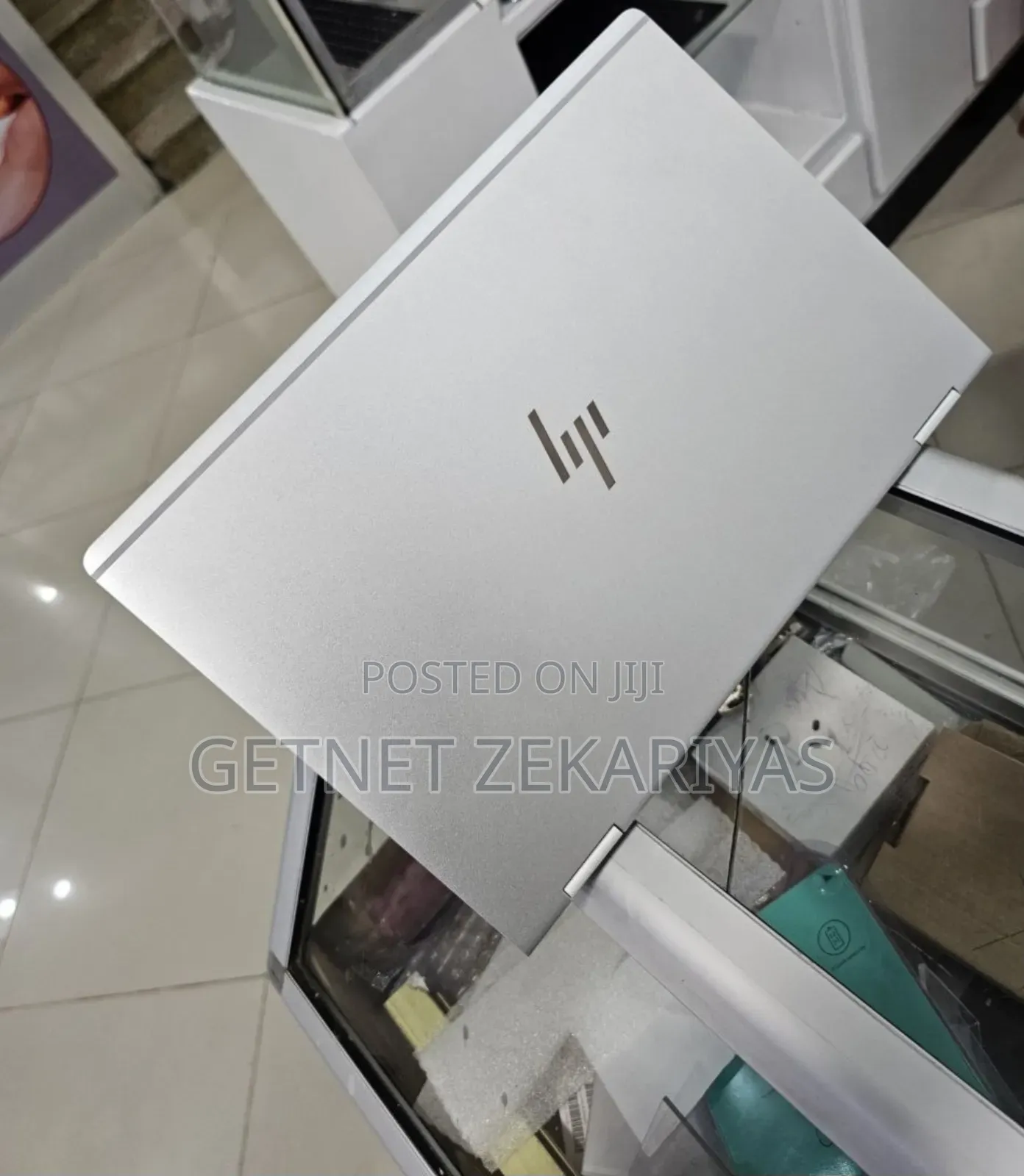 New Laptop HP EliteBook X360 1030 G2 8GB Intel Core I5 SSD 256GB
