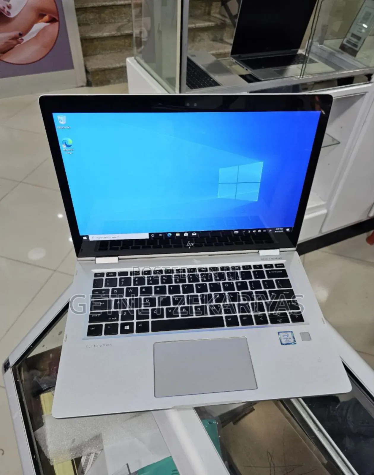 New Laptop HP EliteBook X360 1030 G2 8GB Intel Core I5 SSD 256GB