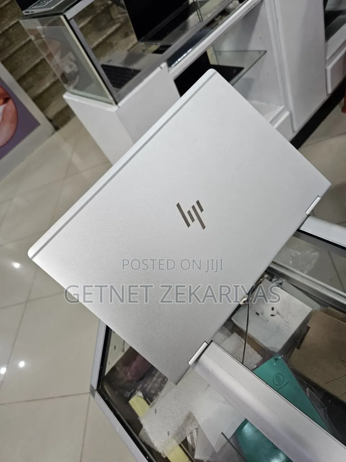 New Laptop HP EliteBook X360 1030 G2 8GB Intel Core I5 SSD 256GB