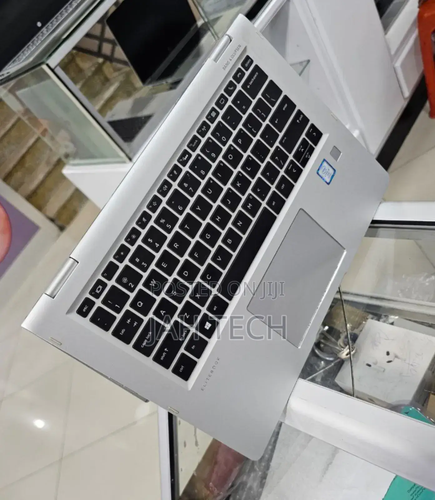 New Laptop HP EliteBook X360 1030 G2 8GB Intel Core I5 SSD 256GB