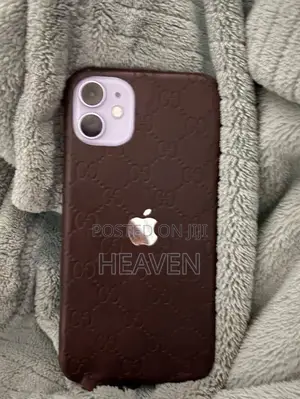 Apple iPhone 11 64 GB Purple