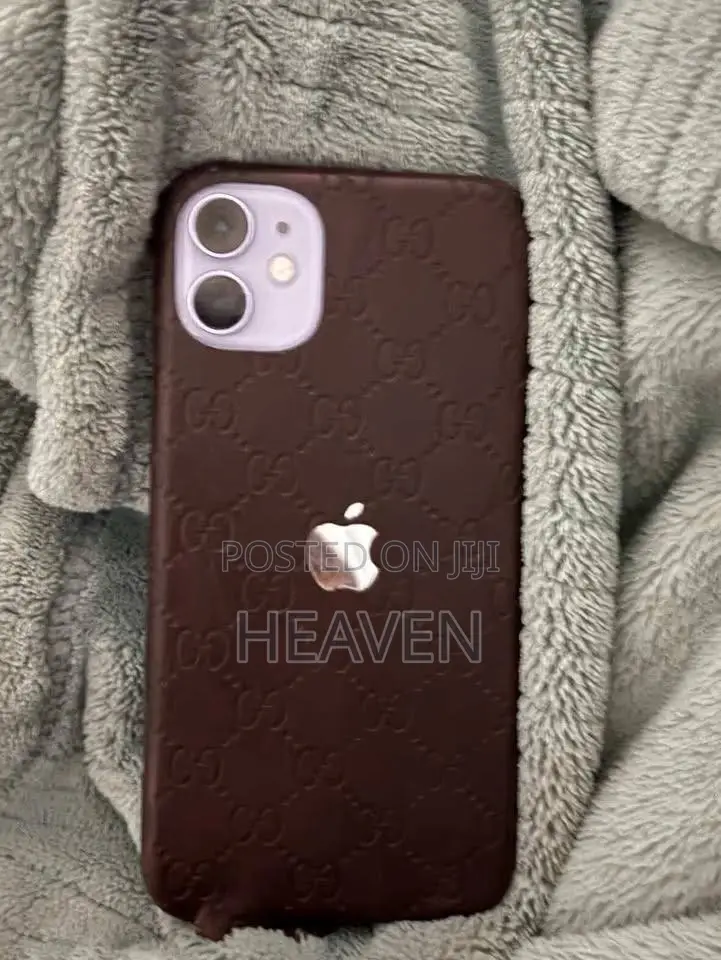 Apple iPhone 11 64 GB Purple