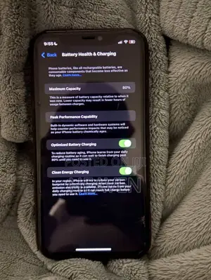Apple iPhone 11 64 GB Purple