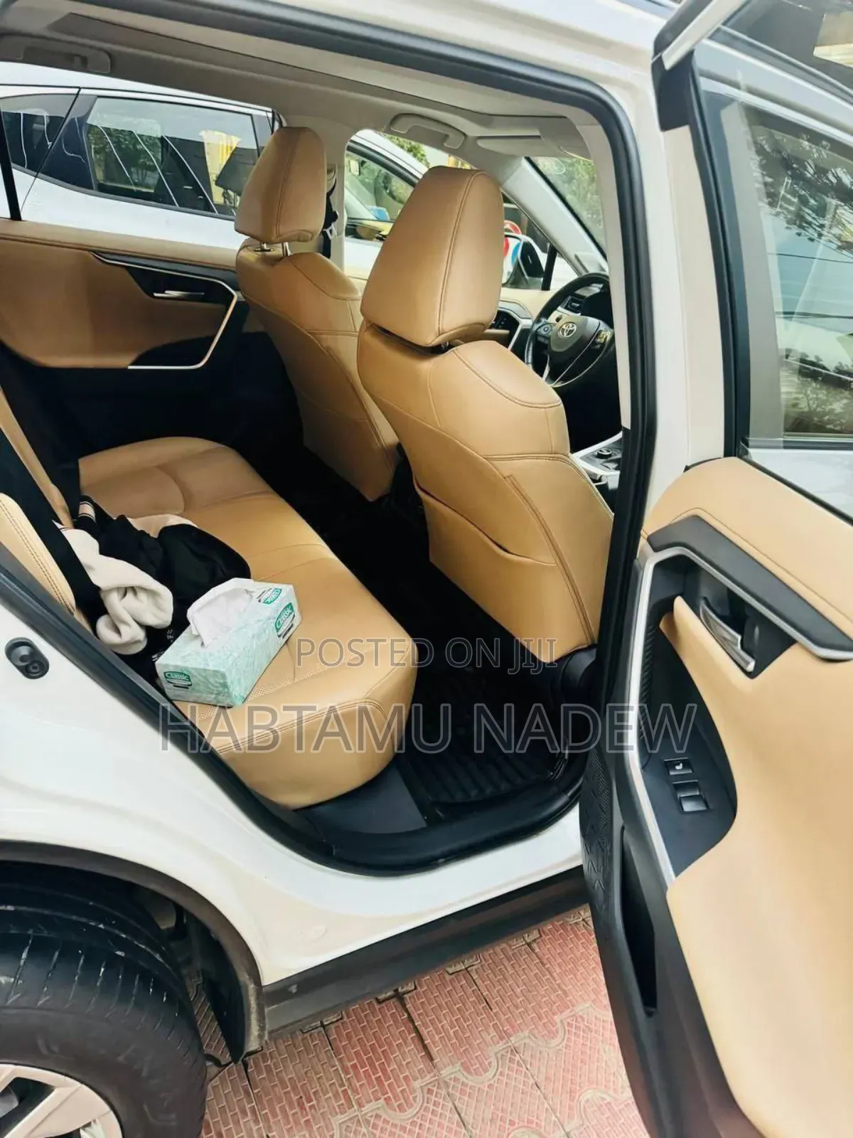 Toyota RAV4 2020 White