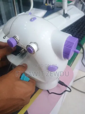 Mini Sewing Machine