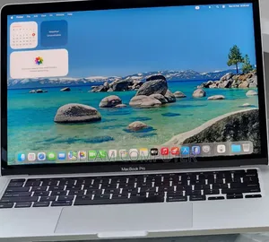 New Laptop Apple MacBook Pro M1 16GB Apple M1 Pro SSD 512GB