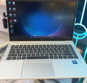 New Laptop HP EliteBook 840 G8 16GB Intel Core I7 SSD 512GB