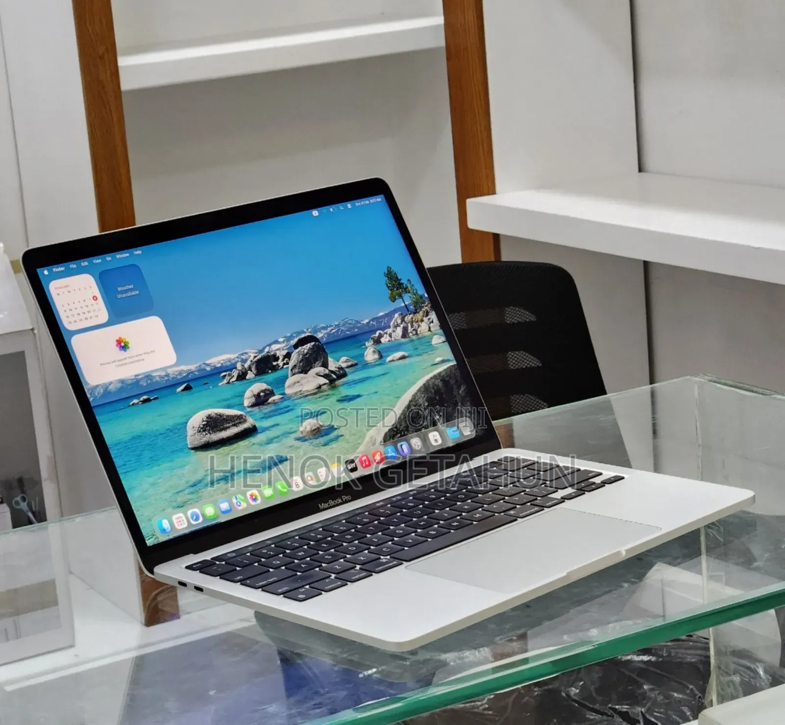 New Laptop Apple MacBook Pro M1 16GB Apple M1 Pro SSD 512GB