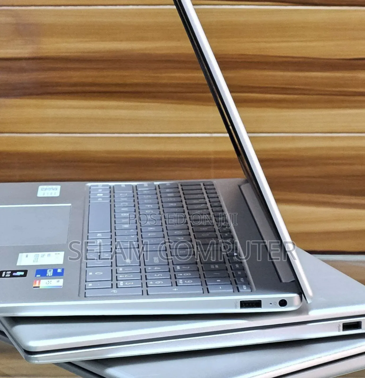 New Laptop HP Stream Notebook 16GB Intel Core I5 SSD 512GB