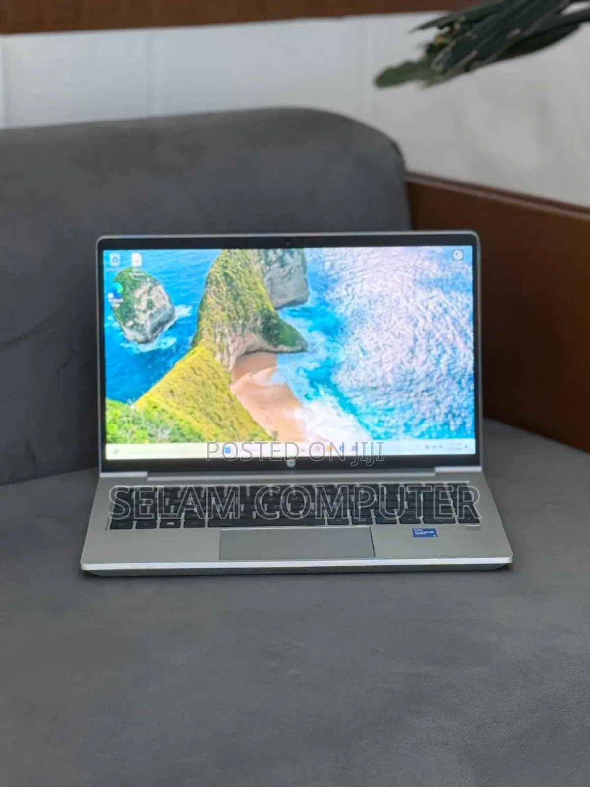 New Laptop HP EliteBook 840 G8 8GB Intel Core I5 SSD 512GB