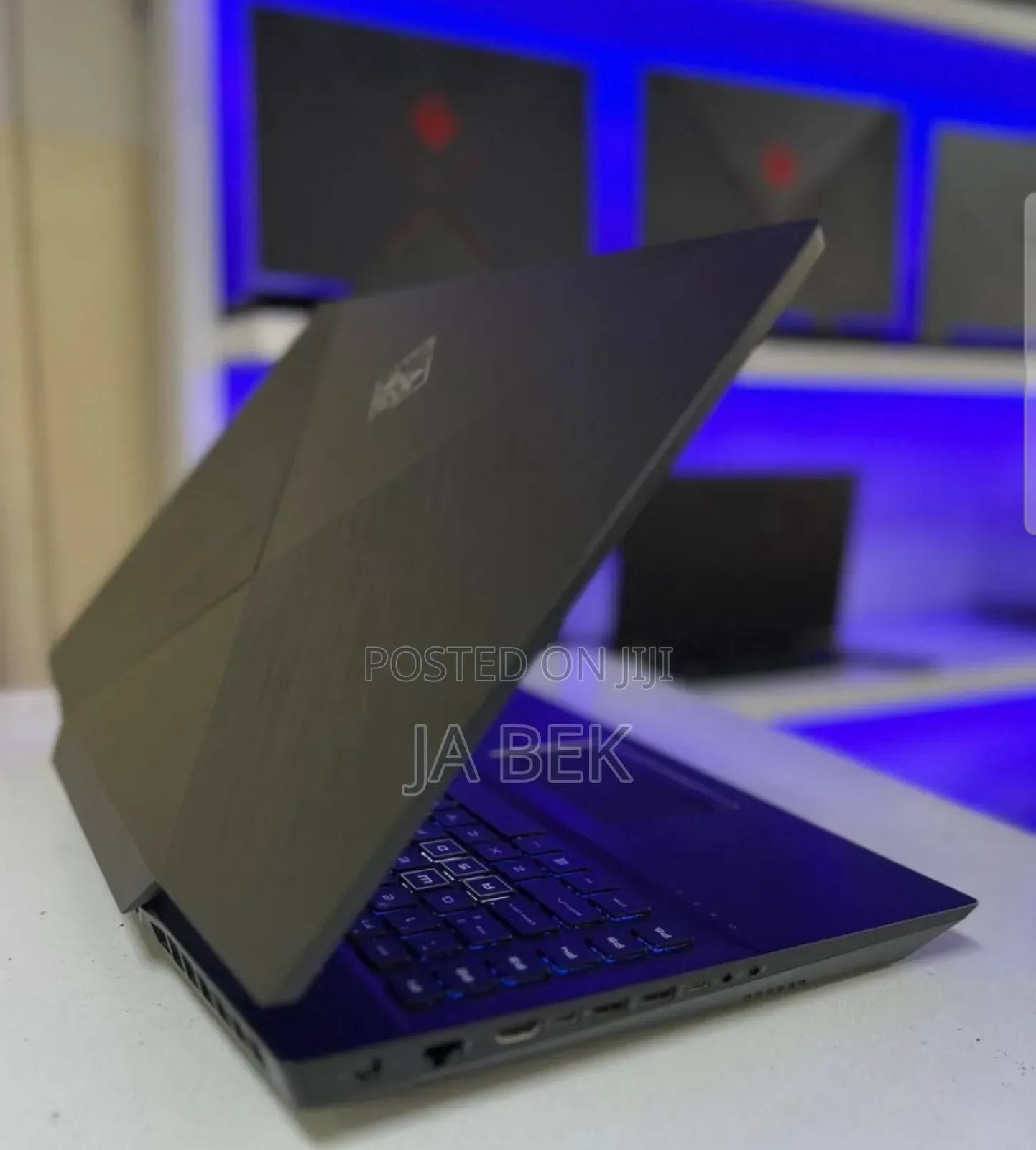 New Laptop HP Omen 15 16GB Intel Core I9 SSD 512GB