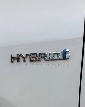 New Toyota Corolla Hybrid 2024 Ivory