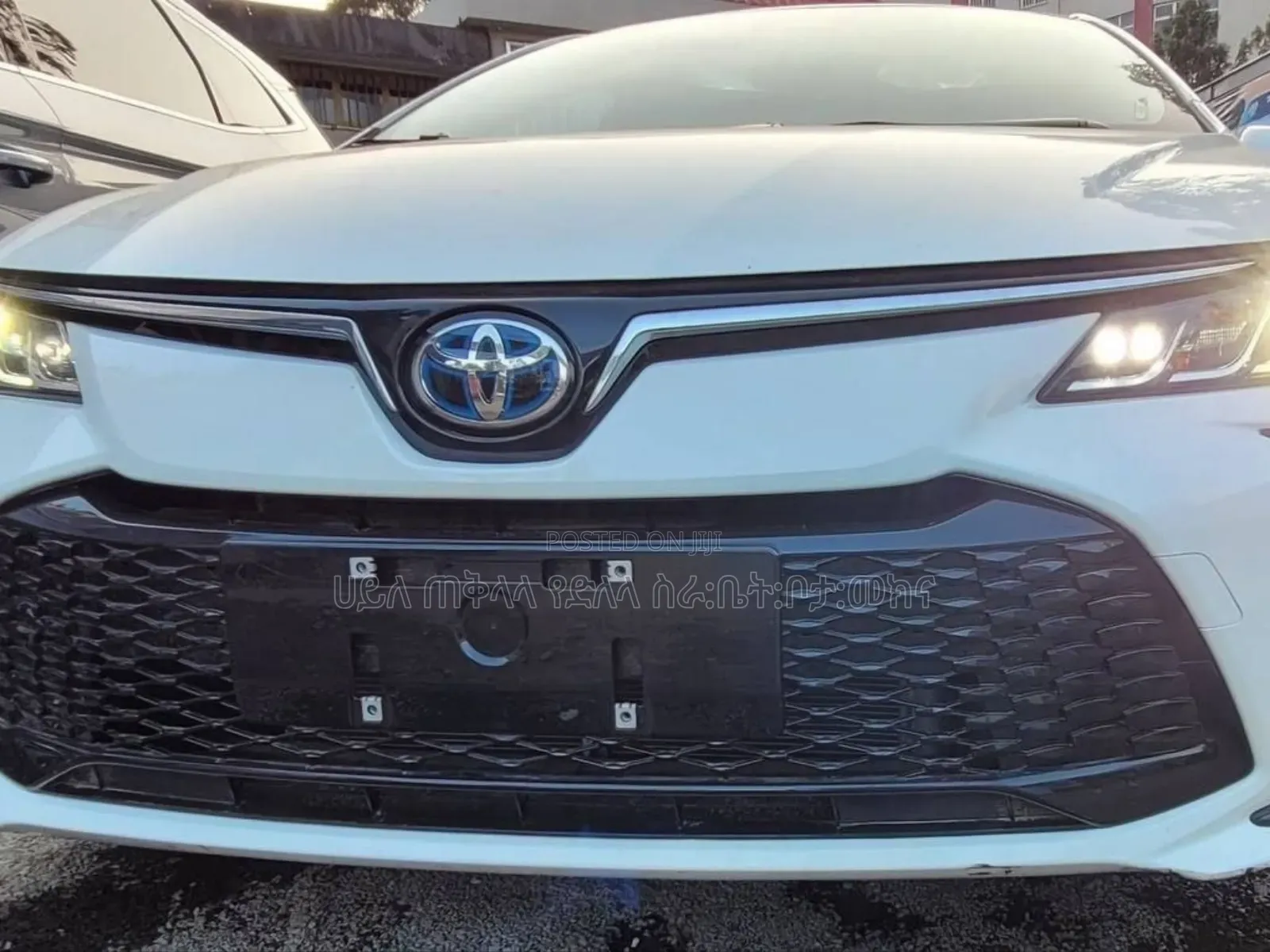 New Toyota Corolla Hybrid 2024 Ivory