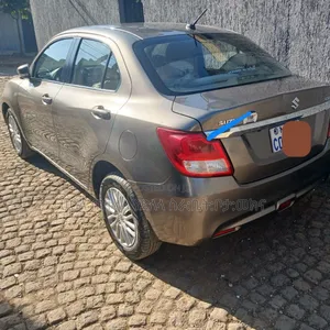 Suzuki Dzire 2022 Gray