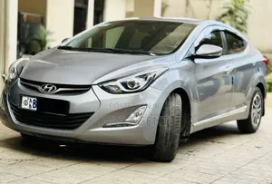 Hyundai Avante 2015 Silver