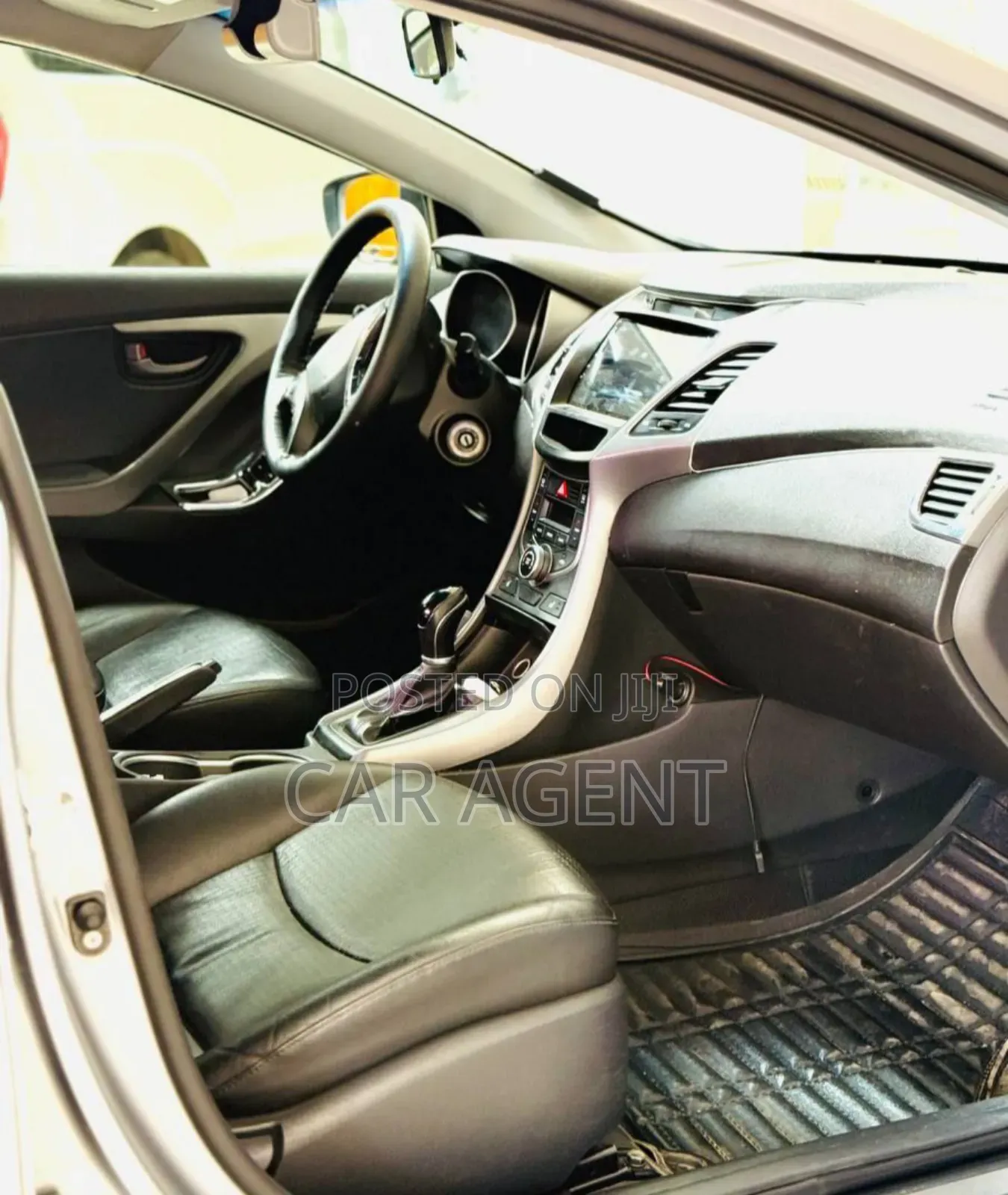 Hyundai Avante 2015 Silver