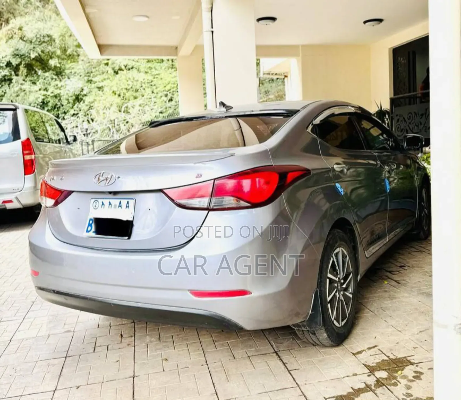 Hyundai Avante 2015 Silver