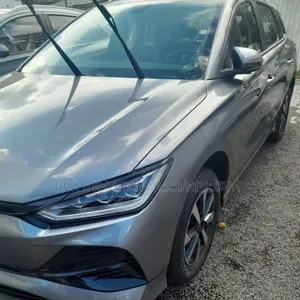 BYD E2 43 kWh 94 hp FWD 2025 Teal