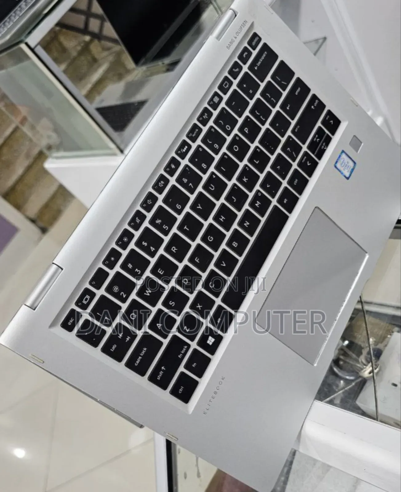 New Laptop HP EliteBook X360 1030 G2 8GB Intel Core I5 SSD 256GB